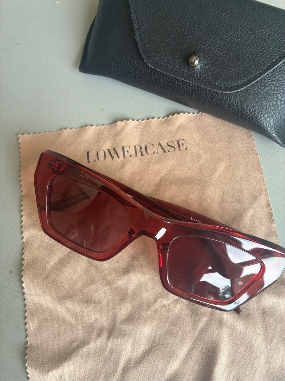 LOWERCASE NYC
VANGUARD SUN
plum